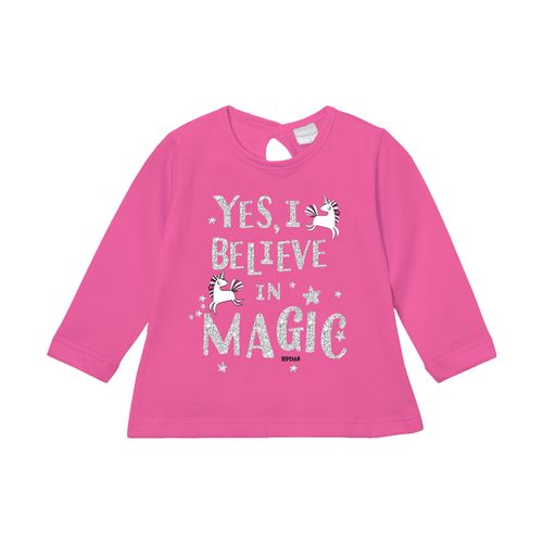 Remera con estampa "magic" y brillos