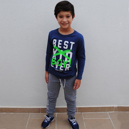 Remera con estampa "best kid ever"